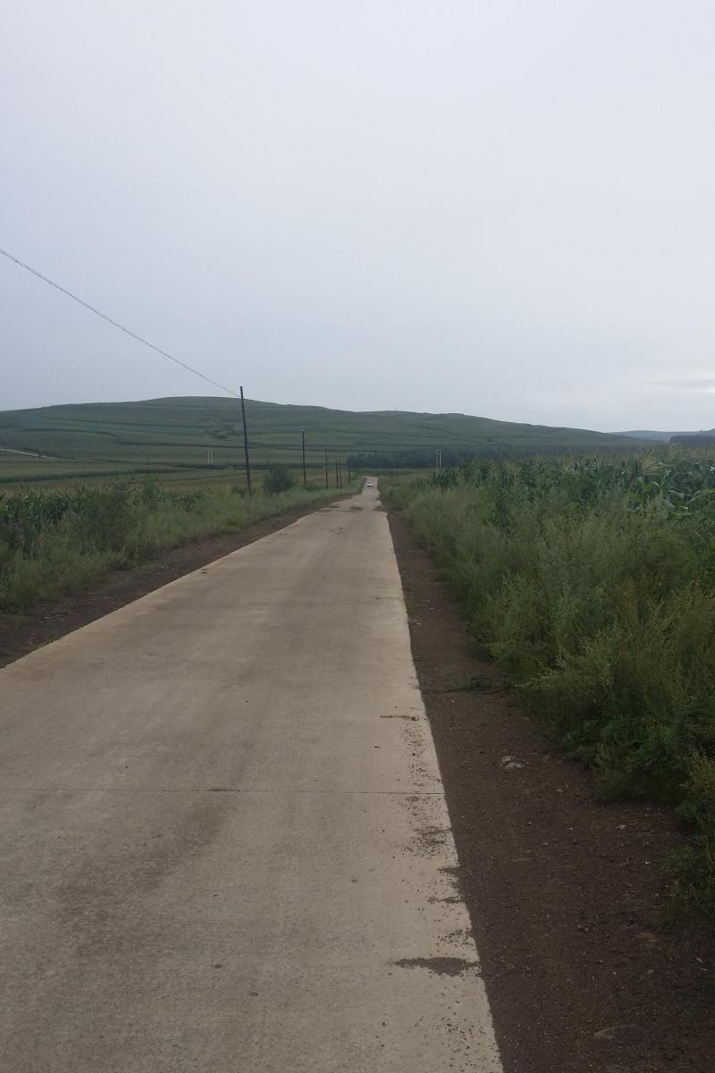 老頭山至文布奇公路、G301K955+650等2011年農(nóng)村公路項(xiàng)目決算審計(jì)