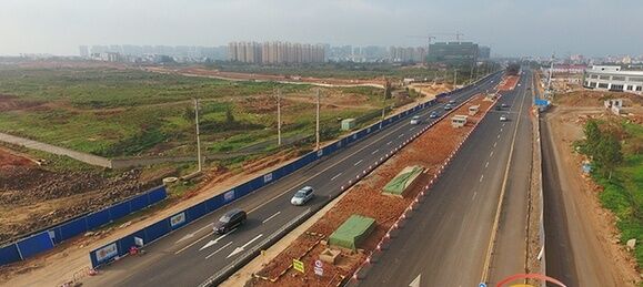 ?？谑形骱０赌掀瑓^(qū)一期市政基礎設施項目海濤東路等 4條道路施工